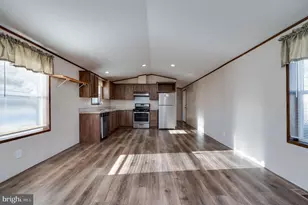 312 Hampshire Ave, Reading, PA 19606 - Photo 7