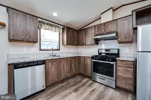 312 Hampshire Ave, Reading, PA 19606 - Photo 9