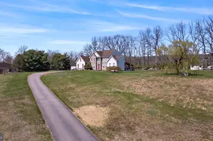 5028 Vista Ct, Mohnton, PA 19540 - Photo 5