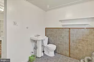 127 Belvedere Ave, Reading, PA 19611 - Photo 9