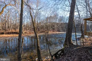 448 Creek Ln, Lenhartsville, PA 19534 - Photo 3