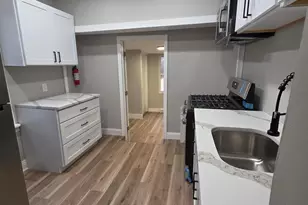 158 W Green St, Reading, PA 19601 - Photo 9