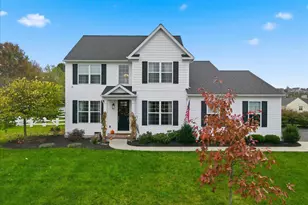 14 Avalon Cir, Barto, PA 19504 - Photo 1