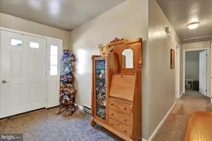 13 Davids Dr, Fleetwood, PA 19522 - Photo 5