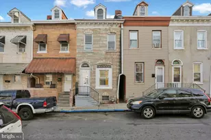 637 Moss St, Reading, PA 19604 - Photo 1