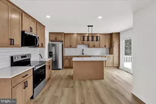 41 Dorchester Dr, Reading, PA 19610 - Photo 17