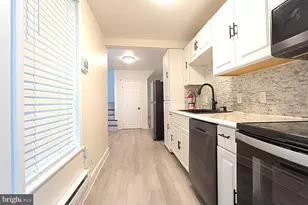 417 N 2nd St, Reading, PA 19601 - Photo 9