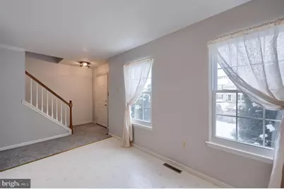 2904 Newport Way, Reading, PA 19608 - Photo 5