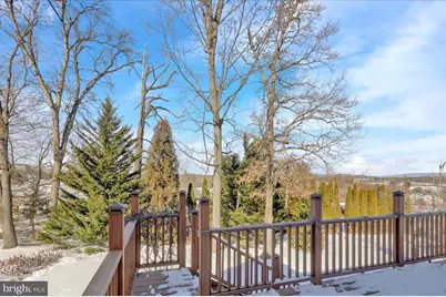 902 Bedford Avenue, Reading, PA 19607 - Photo 43