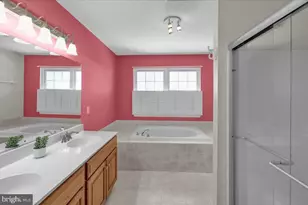 902 Bedford Ave, Reading, PA 19607 - Photo 31