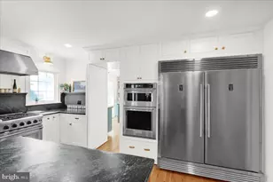 220 Sturbridge, Wyomissing, PA 19610 - Photo 19