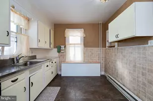 2215 Main St, Mohrsville, PA 19541 - Photo 9