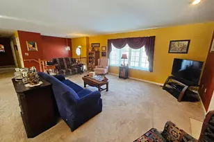 1813 Main St, Mohrsville, PA 19541 - Photo 11