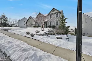 62 Stella Dr, Reading, PA 19608 - Photo 1