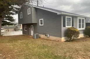 4981 Persimmon Dr, Reading, PA 19606 - Photo 5