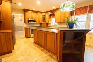 1755 Colony Dr, Reading, PA 19610 - Photo 5