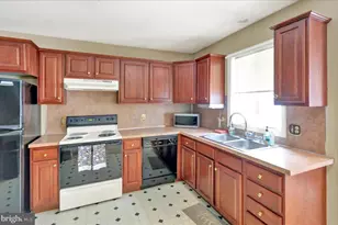 457 Epsilon Dr, Wernersville, PA 19565 - Photo 15