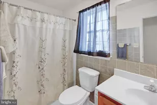 28 Versailles Ct, Reading, PA 19605 - Photo 27