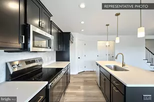 325 Chestnut St, Birdsboro, PA 19508 - Photo 9