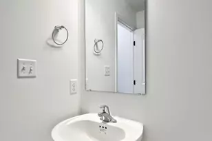 325 Chestnut St, Birdsboro, PA 19508 - Photo 17