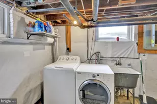 1415 Delaware Ave, Reading, PA 19610 - Photo 35