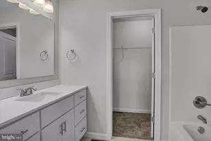 46 Rosalie's Way, Temple, PA 19560 - Photo 9