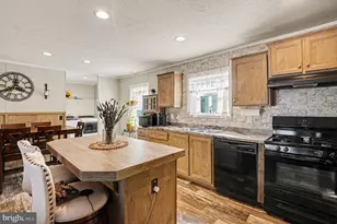 84 Mansfield Dr, Macungie, PA 18062 - Photo 13