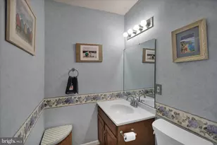 840 Shelbourne Rd, Reading, PA 19606 - Photo 17