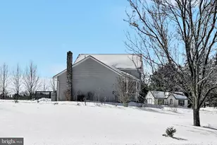 245 Dove Rd, Fredericksburg, PA 17026 - Photo 37