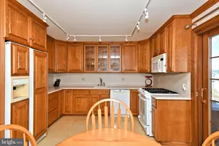 451 Silver Brook Dr, Birdsboro, PA 19508 - Photo 9