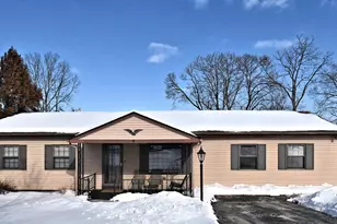 451 Silver Brook Dr, Birdsboro, PA 19508 - Photo 1