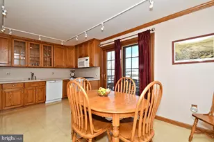 451 Silver Brook Dr, Birdsboro, PA 19508 - Photo 7