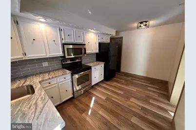 2268 Reading, Reading, PA 19609 - Photo 13