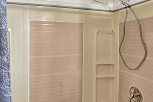 441 Linden St, Reading, PA 19604 - Photo 7