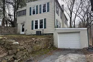 108 Poplar Rd, Fleetwood, PA 19522 - Photo 3