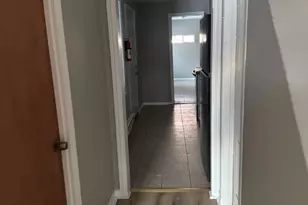 237 Maple St, Reading, PA 19602 - Photo 7