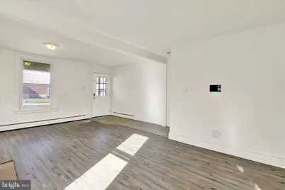 23 N Front Street, Womelsdorf, PA 19567 - Photo 5