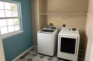 2400 John Henry Dr, Reading, PA 19608 - Photo 5