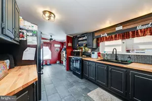 60 Laurel Ave, Birdsboro, PA 19508 - Photo 11