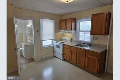 312 W Lancaster Avenue #2ND FLOOR, Shillington, PA 19607 - Photo 7