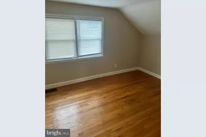 525 Dorchester Avenue, Reading, PA 19609 - Photo 13