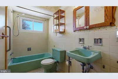 3125 Merritt Parkway, Reading, PA 19608 - Photo 15