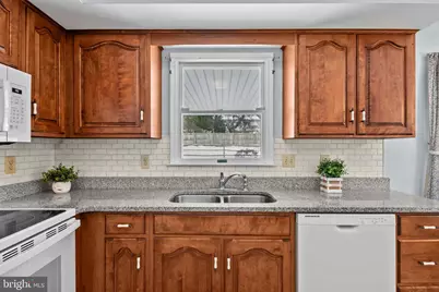 3002 Susanna Drive, Reading, PA 19608 - Photo 7