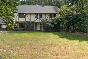 37 Fawn Dr, Reading, PA 19607 - Photo 9