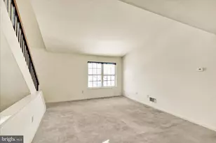 812 Christopher Dr, Reading, PA 19610 - Photo 3