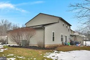 99 Constitution Ave, Reading, PA 19606 - Photo 29