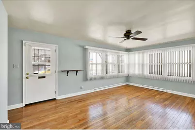 629 Lawrence Avenue, Reading, PA 19609 - Photo 7