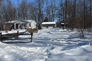 9 Hardy Ln, Fleetwood, PA 19522 - Photo 3