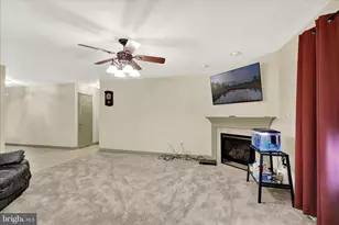 1007 Bowman St, Reading, PA 19605 - Photo 3