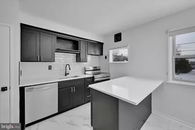 526 Harding Avenue, Reading, PA 19607 - Photo 7